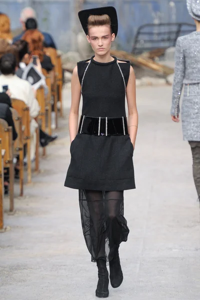 Look 22
